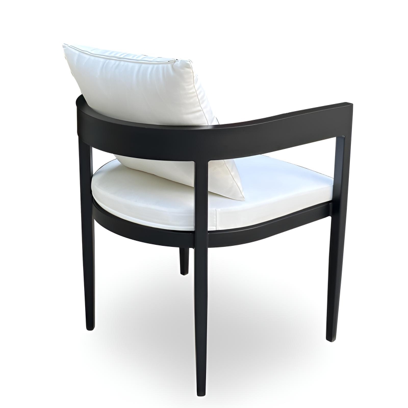 modern outdoor dining table (4).jpg