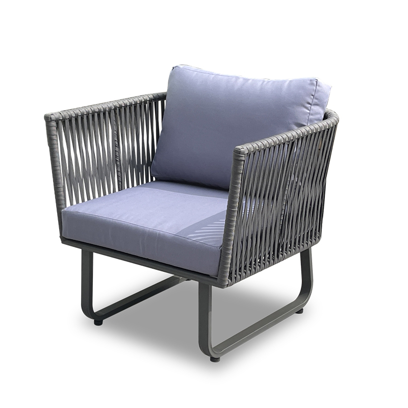 outdoor lounge furniture.jpg