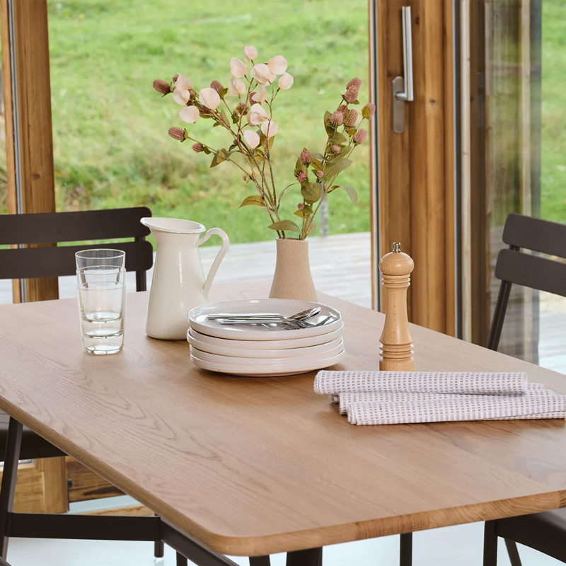 6 seater dining table (2).jpg