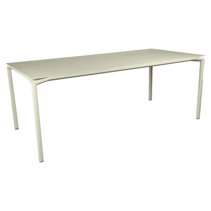 dining table with chair (1).png