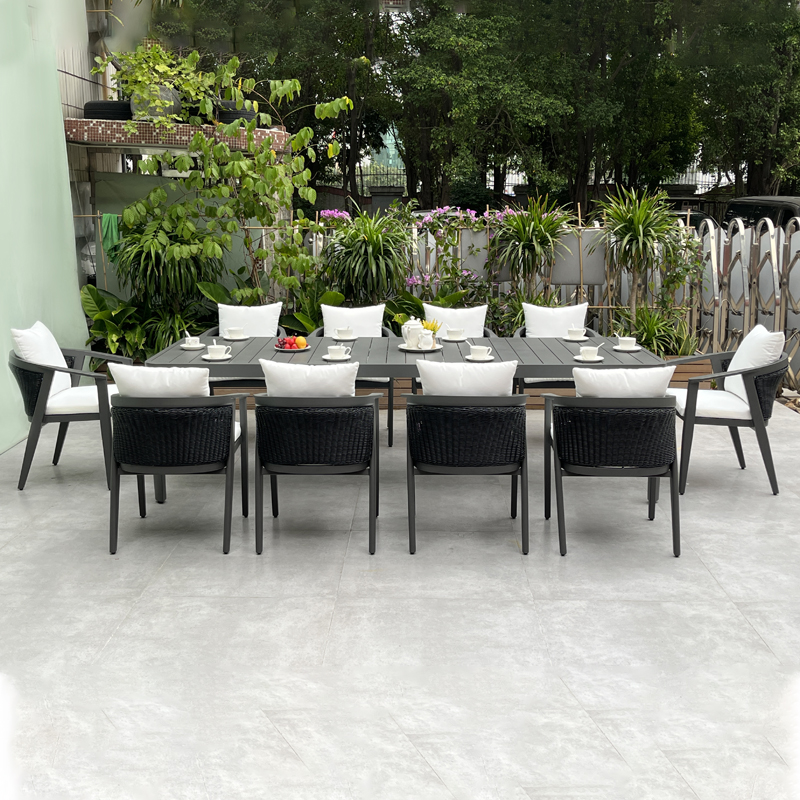 black outdoor dining set (3).jpg