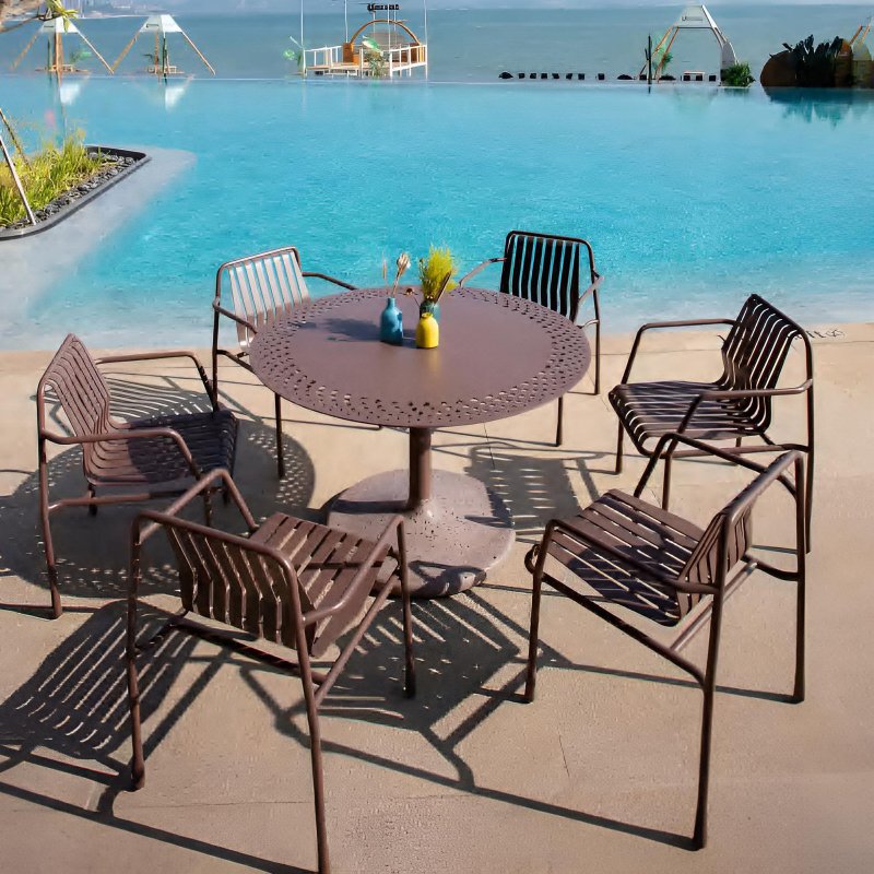 metal garden furniture (4).jpg
