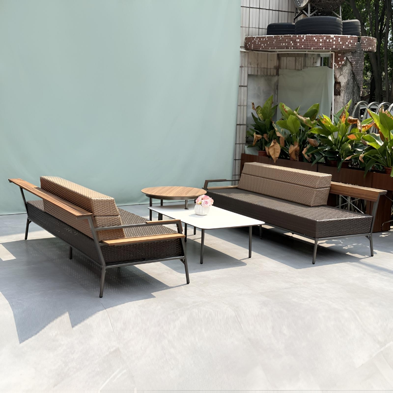 outdoor dining set (3).jpg