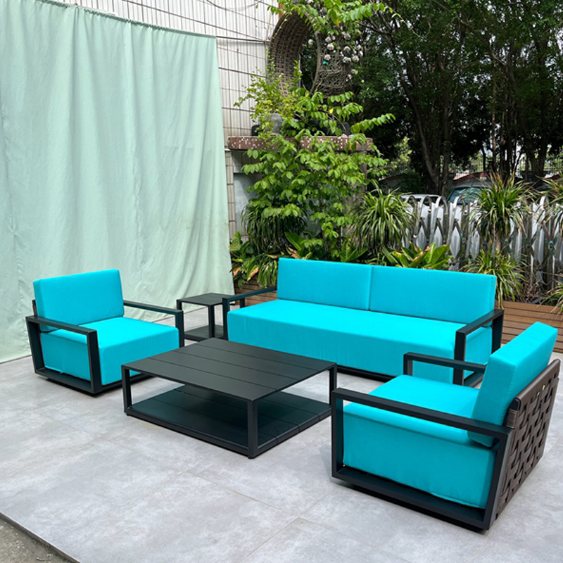 aluminum outdoor furniture.jpg