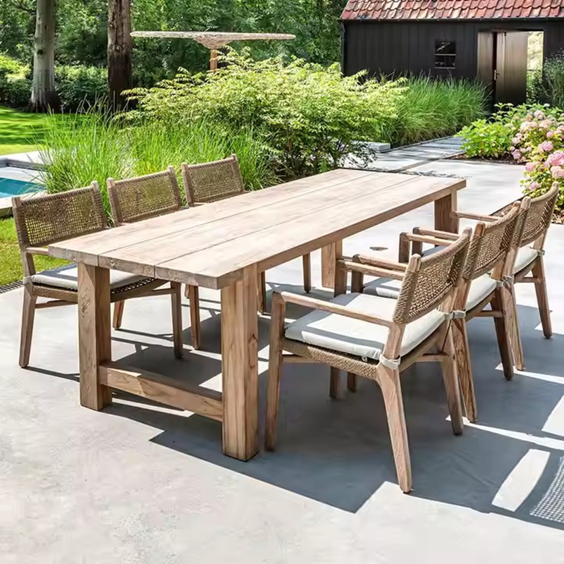 teak table and chairs.jpg