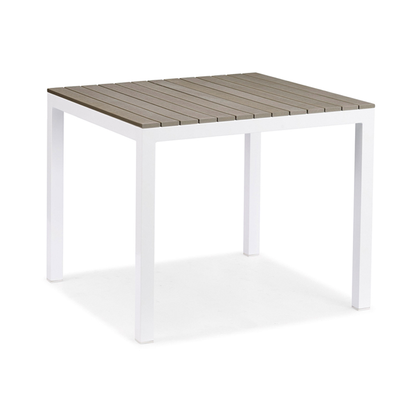 outdoor dining table and chairs (4).jpg