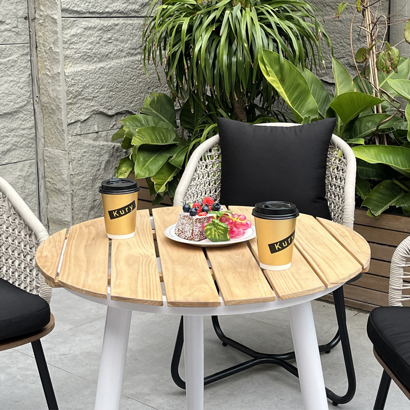 outdoor patio table and chairs (6).jpg