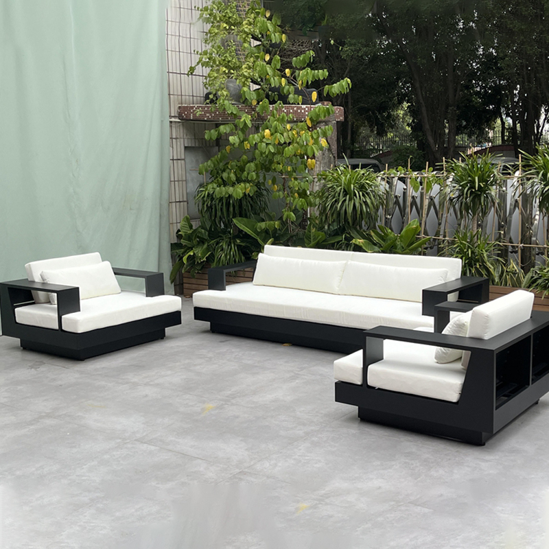 backyard furniture.jpg