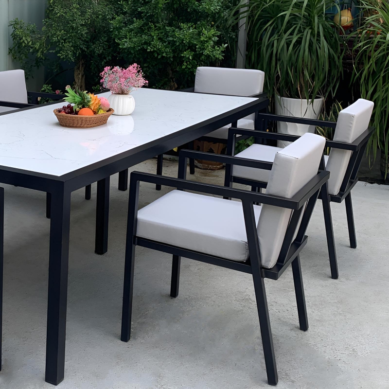 patio dining table (4).jpg