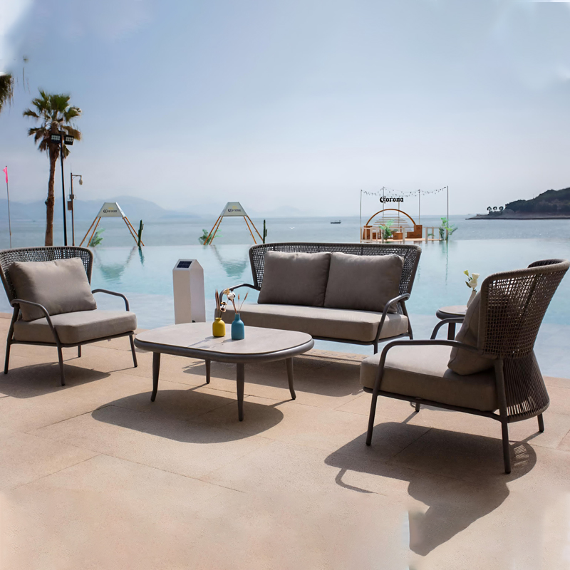backyard furniture (2).jpg