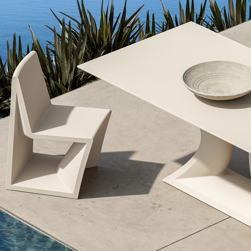 polyethylene resin garden table (2).jpg