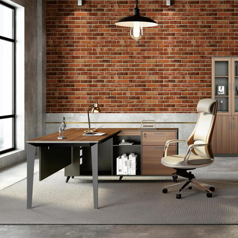 office desk.jpg
