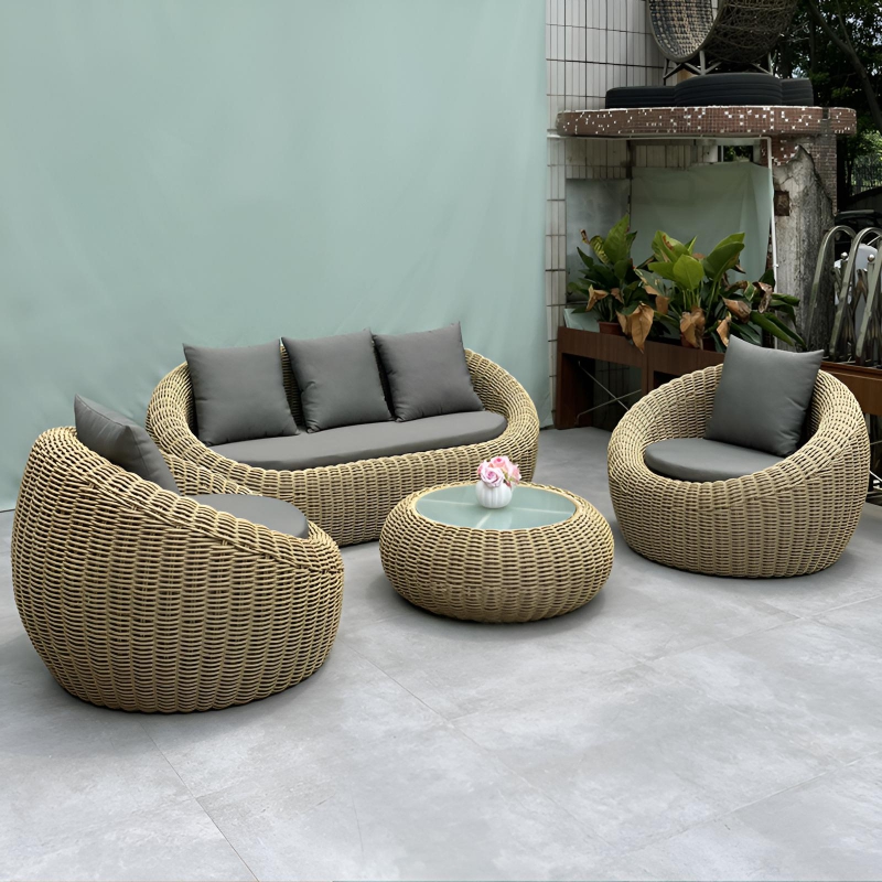 wicker furniture (2).jpg