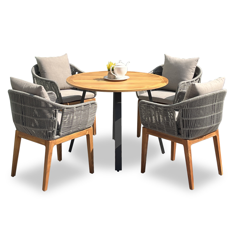 patio table chairs (5).jpg