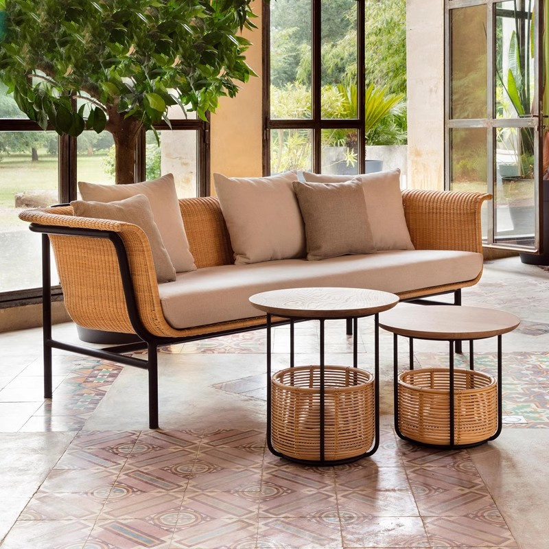 small patio set.jpg