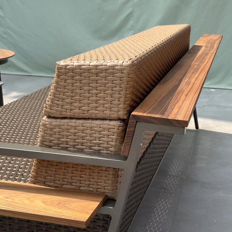 outdoor dining set (5).jpg