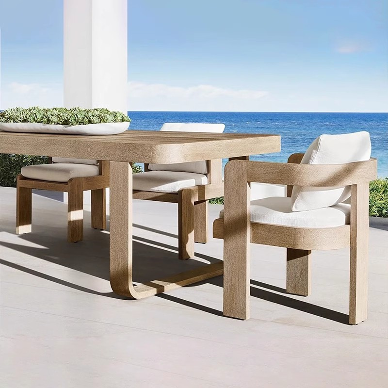 outdoor table and chairs.jpg