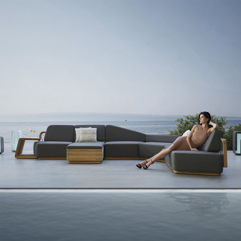 oak garden furniture (3).jpg