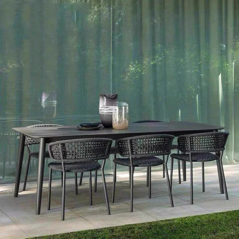 patio table.jpg