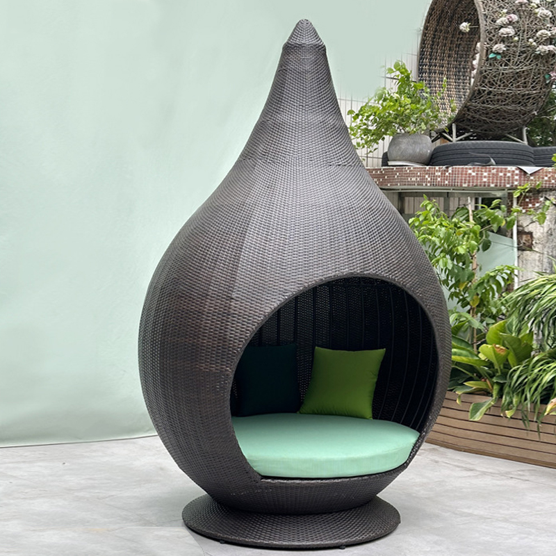 rattan daybed (3).jpg