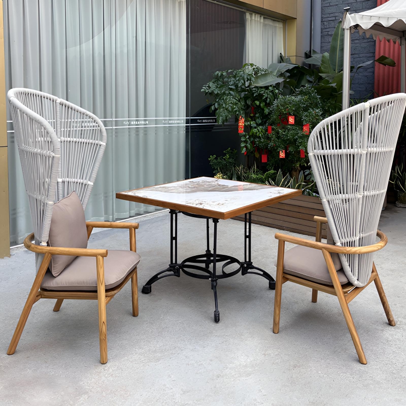 outdoor dining table (4).jpg