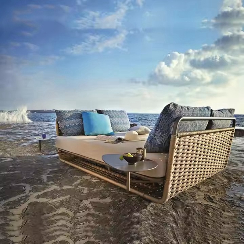 rattan daybed.jpg