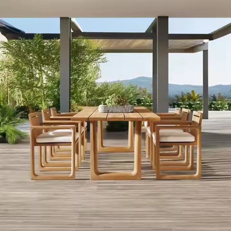 outdoor dining furniture.jpg