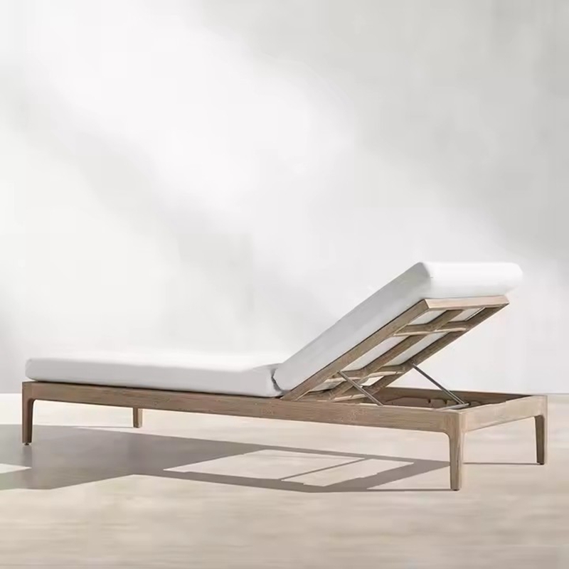 best pool lounge chairs.jpg