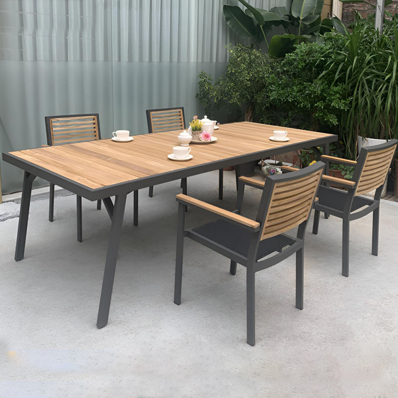 modern outdoor dining table (3).jpg