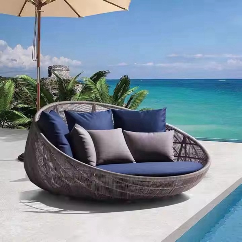 rattan daybed.jpg