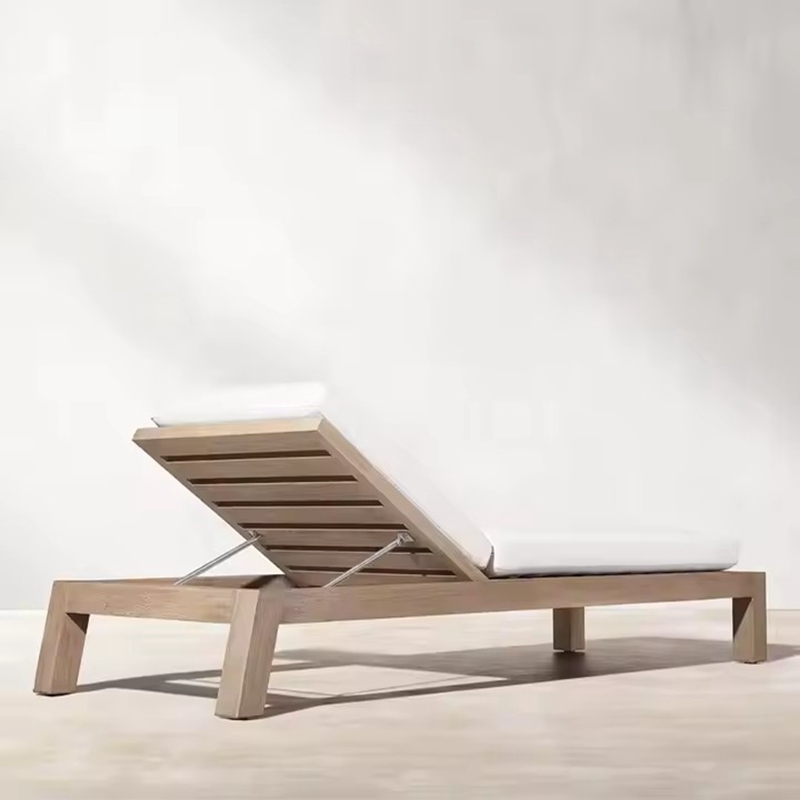 outdoor chaise lounge.jpg