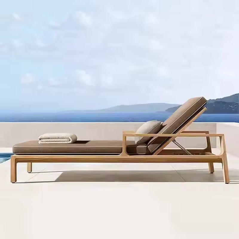 outdoor lounge.jpg