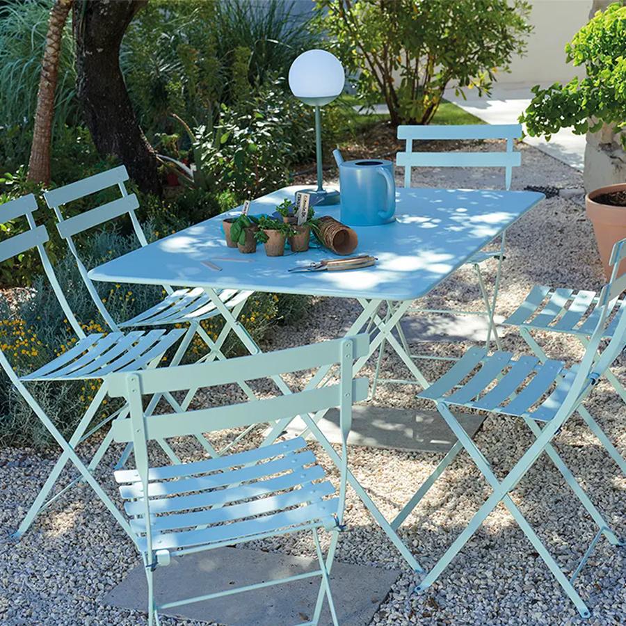 outdoor dining table (3).jpg
