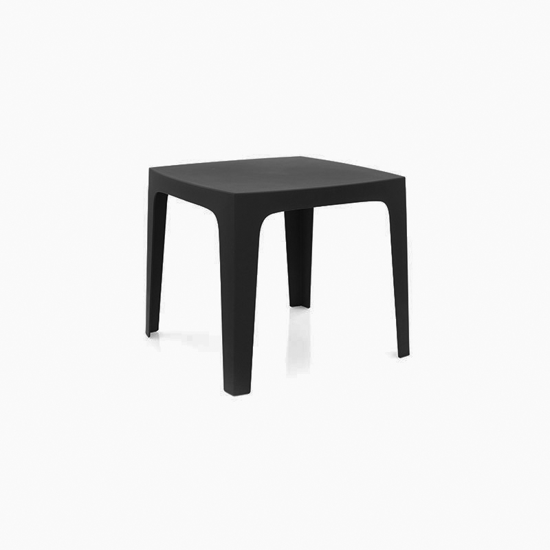 resin table (4).jpg