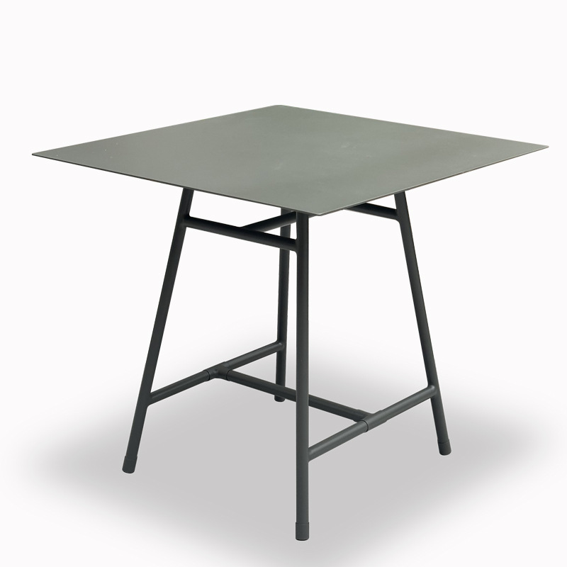 patio table and chairs (2).jpg