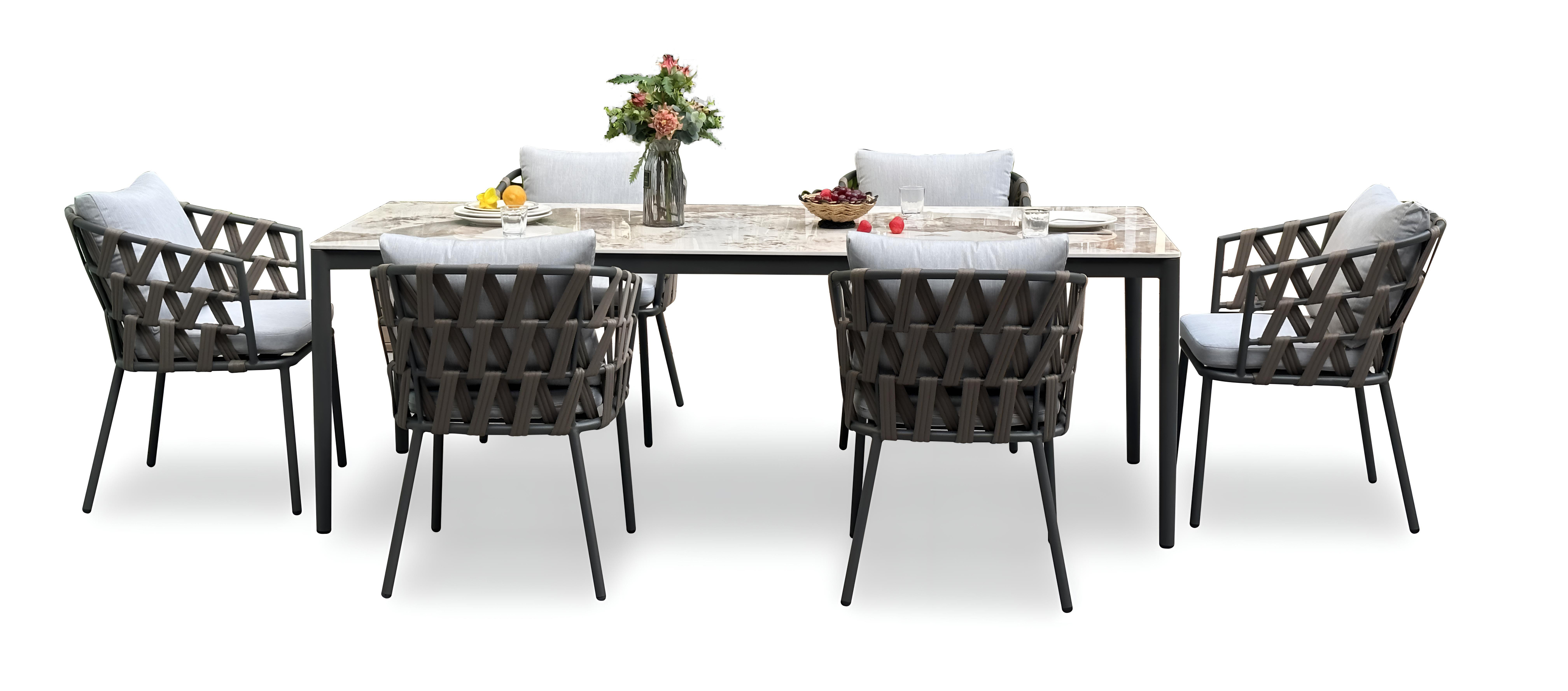 patio table and chairs (3)