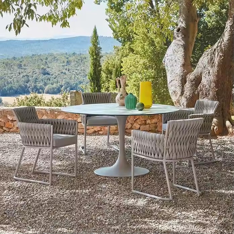 dining outdoor furniture.jpg