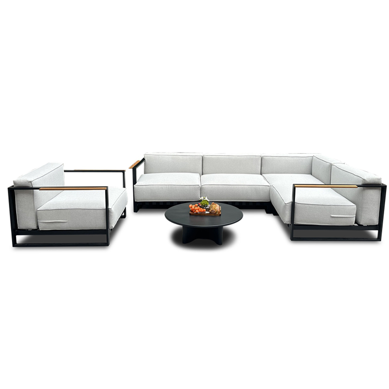 outdoor patio furniture.jpg