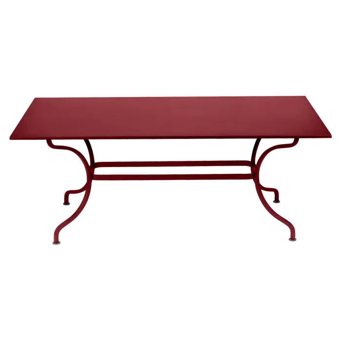 metal garden table.png