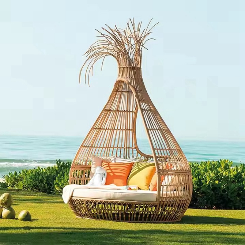 Hotel villa Birdnest rattan daybed sun lounger set