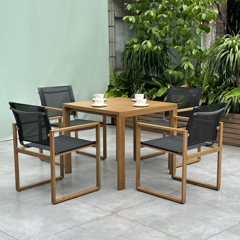teak outdoor dining table (3).jpg