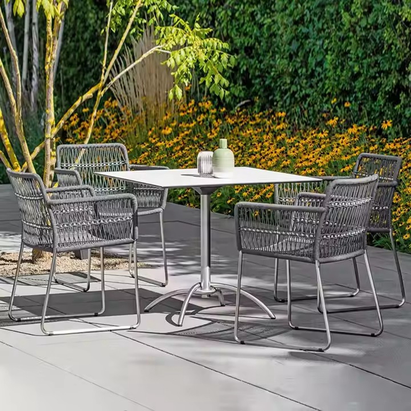 courtyard Outdoor aluminum table and chair