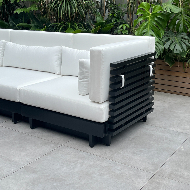 deck furniture.jpg