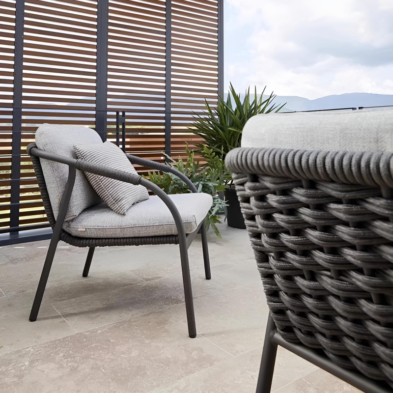 outdoor furniture set.jpg