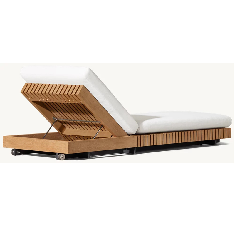 patio lounge chair.jpg