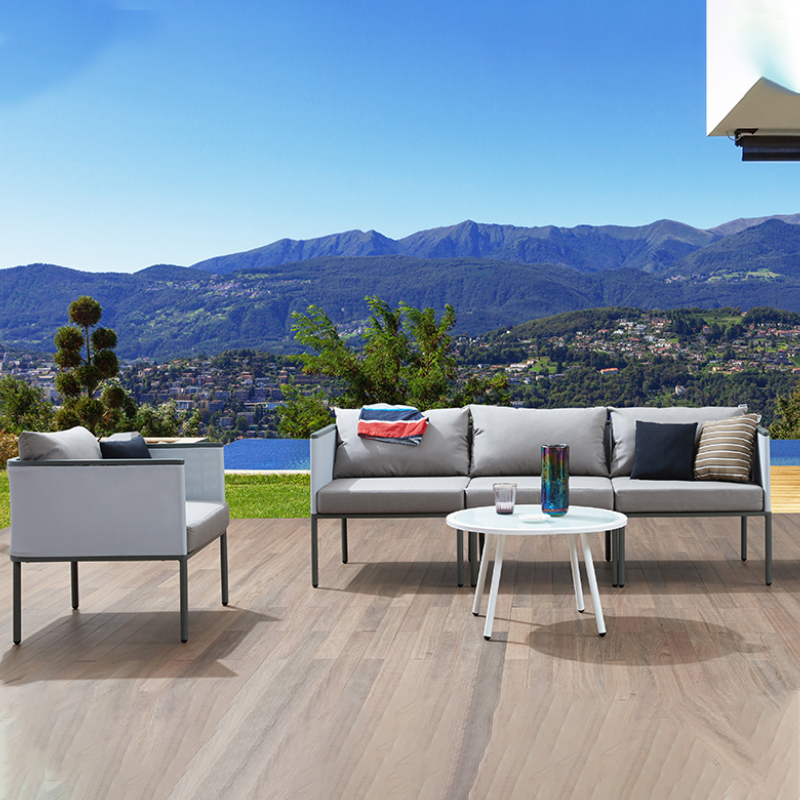 patio furniture set (2).jpg