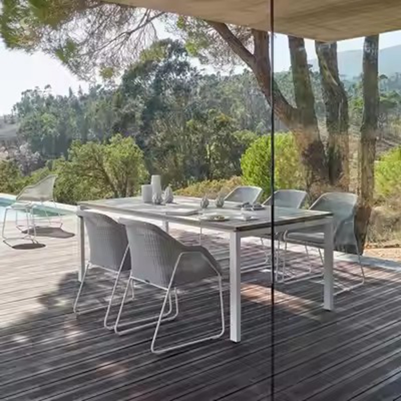 outdoor patio dining table.jpg