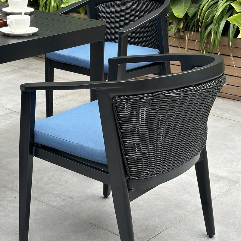 comfortable patio furniture (4).jpg