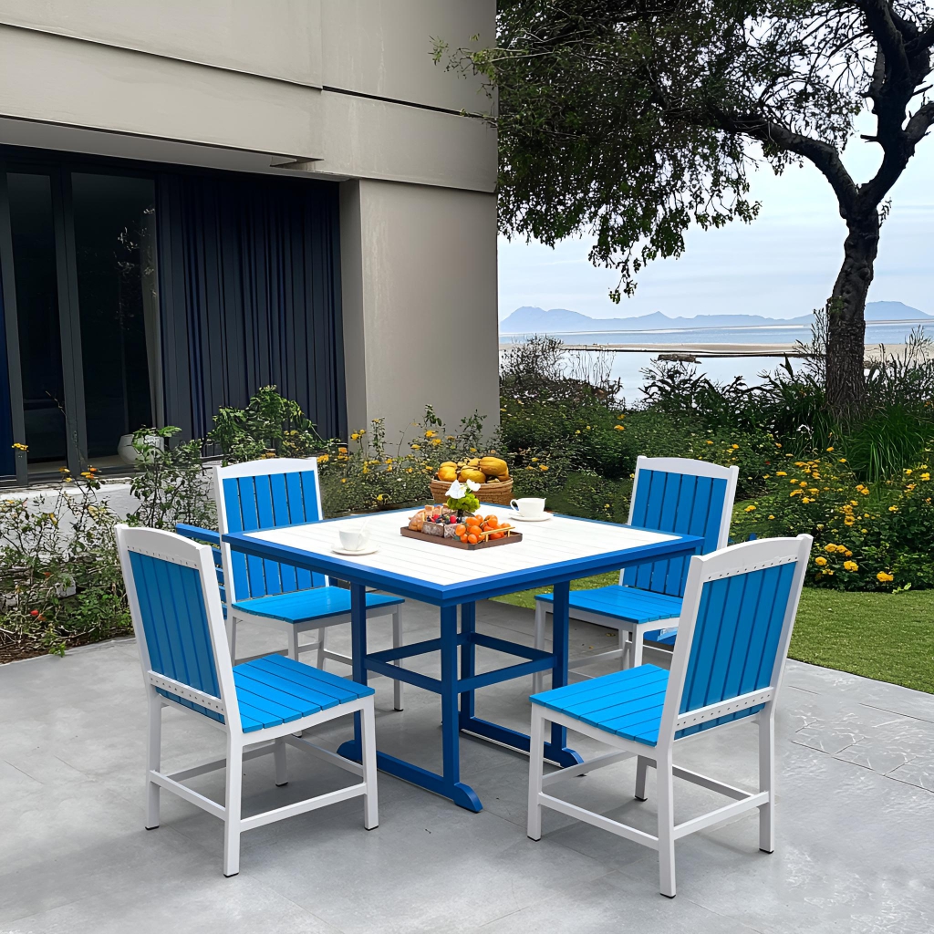 bistro table and chairs (1)