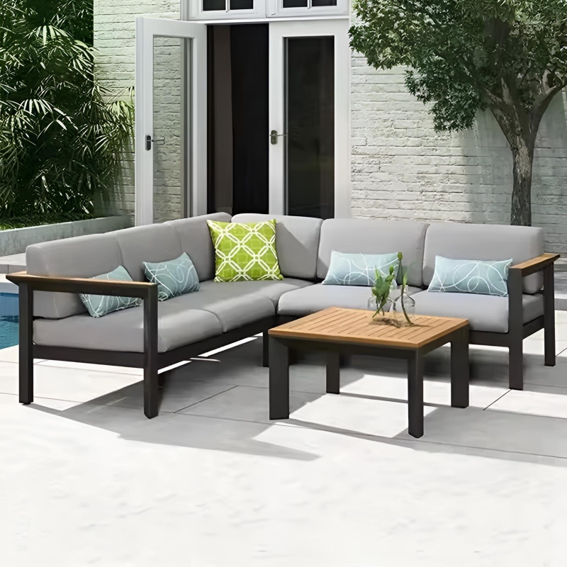 cheap patio furniture.jpg